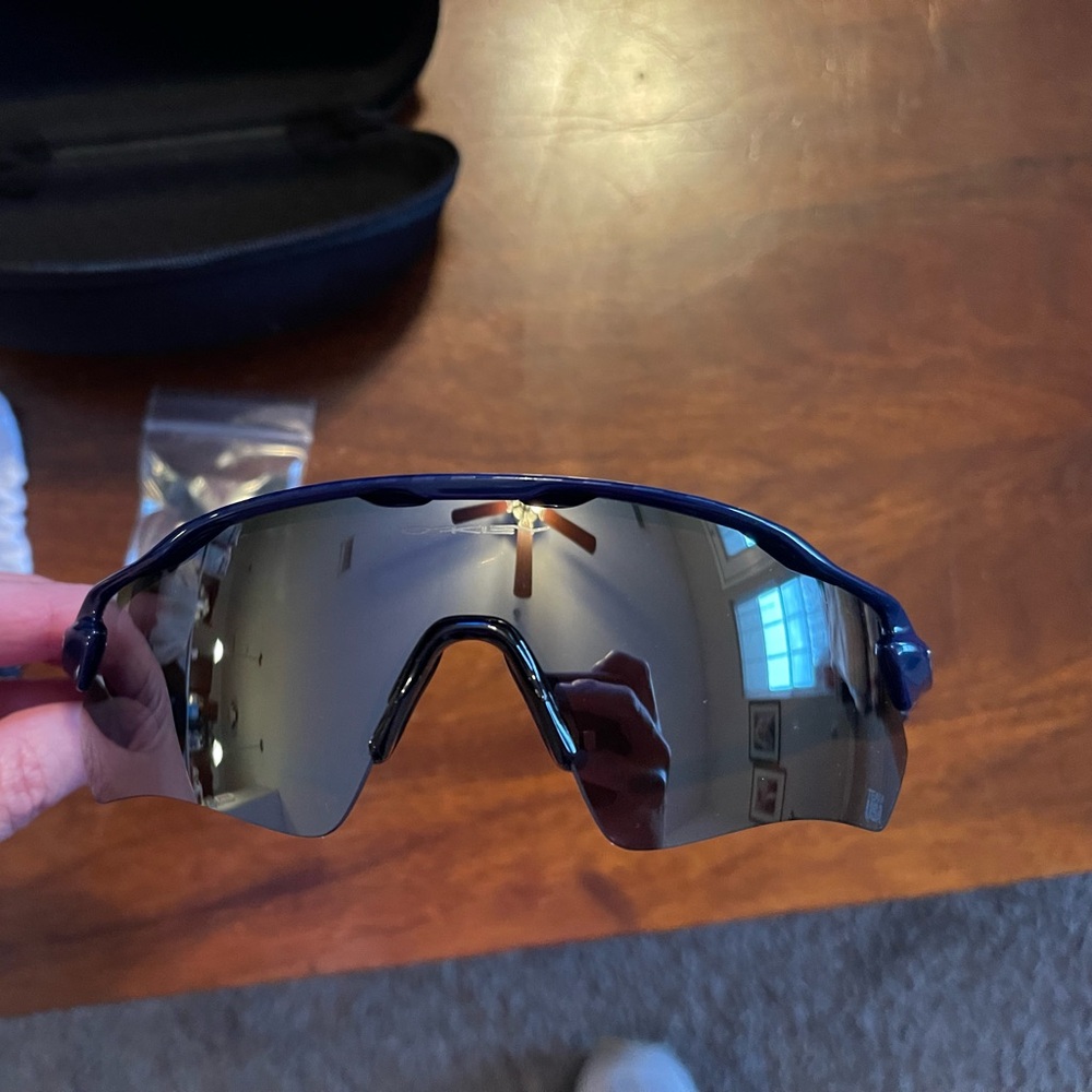 Oakley navy blue USA sunglasses
